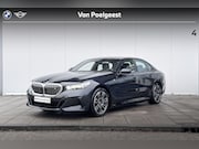 BMW i5 - Sedan eDrive40 M Sport 19 Inch / Comfort Acces / Achterklep