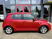 Suzuki Swift - 1.3 5D Comfort (RIJKLAARPRIJS)