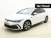 Volkswagen Golf - 1.5 eTSI R-Line Business | Automaat | Schuif/Kanteldak | Sta