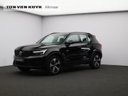 Volvo XC40 - 2.0 B4 Plus Dark / Trekhaak / Elektr. bed. stoelen / Harman 