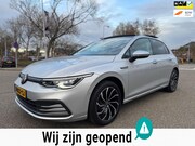 Volkswagen Golf - 1.5 eTSI Style / panorama / automaat / airco / cruise.contro