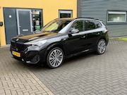 BMW X1 - xDrive 30e M Sport Pro 20'' lm velgen, massage, head up, pan