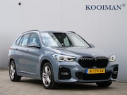 BMW X1 - sDrive18i High Executive 136 Pk Automaat Navigatie / DAB / P
