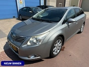 Toyota Avensis - 1.8 VVTi Executive Business 2010 LEER + Navigatie en complet