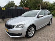Skoda Octavia - Combi 1.5 TSI DSG Greentech Business Edition Carplay