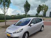 Renault Scénic - 1.6 dCi Privilege 7 persoon