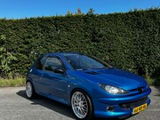Peugeot 206 - 2.0-16V GTI