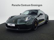 Porsche 911 - Carrera 4 GTS