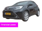 Toyota Aygo - X 1.0 VVT-i MT First LM velgen nav.camera 12 mnd.gar.