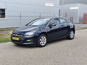 Opel Astra - 1.4 Turbo Edition " Trekhaak , Navi "