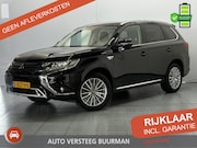 Mitsubishi Outlander - 2.4 PHEV Intense+ Camera, Stoelverwarming, Android Auto