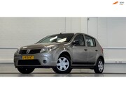 Dacia Sandero - 1.2i Lauréate Airco Exclusive-pakket Garantie