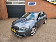 Skoda Octavia - 1.2 TSI Greentech Elegance Businessline 2015 AUTOMAAT