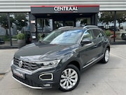 Volkswagen T-Roc - 1.5 TSI Sport|NL-Auto|ACC|ParkPilot|Trekhaak|CarPlay|Navi