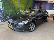 Volvo V40 - T3 Momentum | Standkachel | Stoelverwarming | on call | Deal