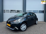 Toyota Aygo - 1.0 VVT-i x-fun 5-Deurs Grijs Airco Bluetooth