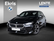 BMW 1-serie - 120 | M Sportpakket | Verwarmd Stuurwiel | Panoramadak | Ach