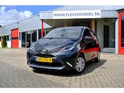 Toyota Aygo - 1.0 VVT-i x-now 5-drs Airco|LED dagrij