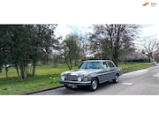Mercedes-Benz 200-serie - 200-280 (W123) 250 W114 Historie-Boekjes.