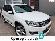 Volkswagen Tiguan - 1.4 TSI Sport&Style R-Line / Pano / Leder / Navi / PDC / LED