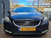 Volvo V40 - 1.6 T4 Momentum