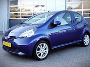 Toyota Aygo - 1.0-12V +