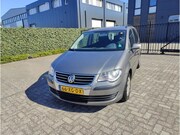 Volkswagen Touran - 1.4 TSI ecc Navi Distrbutieketting defect