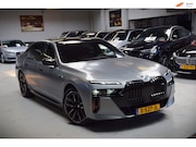 BMW 7-serie - M760e xDrive Navi|Massage|Theater Screen|Auto-Doors|Frozen D