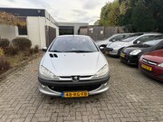Peugeot 206 - 2.0-16V