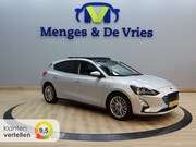 Ford Focus - 1.0 EcoBoost Titanium Business Airco ECC | Panorama | Stuur 