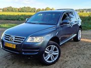 Volkswagen Touareg - 4.2 V8 automaat, mooie kleurstelling - stoelverwarming - ele