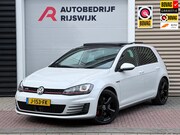Volkswagen Golf - 2.0 TSI GTI Performance Dynaudio/Pano/Keyless