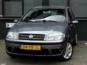 Fiat Punto - 1.4-16V Emotion |Airco |Stuurbkr |CruiseC |NAP