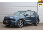 Lynk & Co 01 - 1.5 PHEV/Zwartehemel/Rijklaar