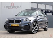 BMW X1 - sDrive20i M-Sport / Panoramadak / Leder / Cruise / PDC