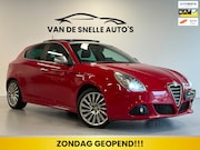 Alfa Romeo Giulietta - 1.4 T Distinctive PANO/XENON/PDC/NAVI
