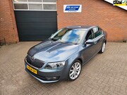 Skoda Octavia - 1.2 TSI Greentech Elegance Businessline 2015 AUTOMAAT