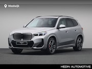 BMW iX1 - eDrive20 67 kWh M Sport Edition M sport pro | 19 inch | Comf
