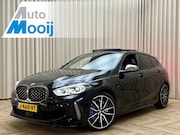 BMW 1-serie - M135i xDrive *Panoramadak* Head-Up / Adaptive Cruise / Harma