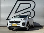 Kia Sportage - 1.6 GDI First Edition 2e Eigenaar|Navi|Trekhaak|Camera|Clima