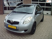 Toyota Yaris - 1.0 VVTi