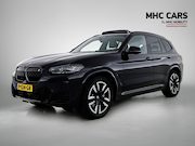 BMW iX3 - High Executive 80 kWh | Navi | Leder | Pano | 12 maanden BOV