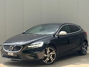Volvo V40 - 1.5 T3 Polar+ Sport - R-Design - Panorama - Automaat - Camer