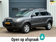Hyundai Tucson - 2.0i Style Premium CLIMA / CRUISE / NAP