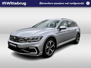 Volkswagen Passat - Variant 1.4 TSI PHEV GTE Business / Carplay / Navi / 18" lm