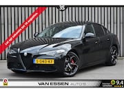 Alfa Romeo Giulia - 2.2 Automaat Pano Camera Trekhaak Stoel/Stuurverw. Xenon Led