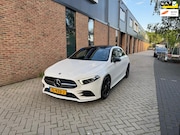 Mercedes-Benz A-klasse - AMG Pakket | 1e Eigenaar | NAP | Panoramadak | Burmester | 3