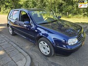 Volkswagen Golf - 1.6-16V Trendline