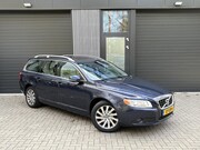 Volvo V70 - 1.6 T4 Summum