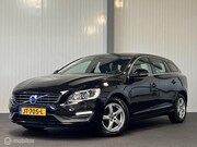 Volvo V60 - 2.0 D2 Nordic+ [ NAP trekhaak xenon stoelverw. ]
